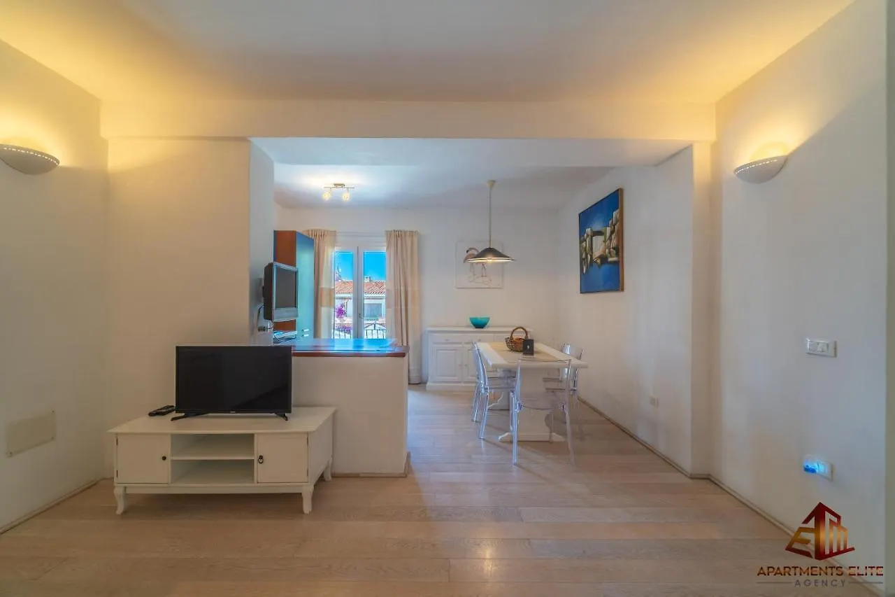 Porto Rotondo Central House